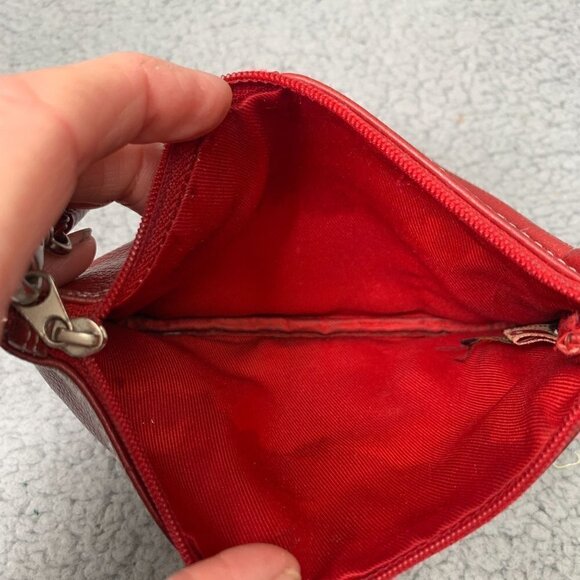 Ili New York Convertible Hobo Wristlet- Red Leather, 6.5" x 4" - Picture 4 of 9